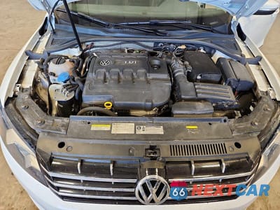 Zdjęcie 11 z 12 samochodu: 2015 VOLKSWAGEN PASSAT SE VIN:1VWBV7A30FC042877 - miniatura