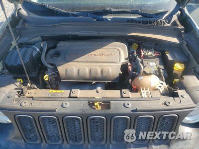 Zdjęcie 11 z 12 samochodu: 2017 JEEP RENEGADE TRAILHAWK VIN:ZACCJBCB7HPE74875 - miniatura