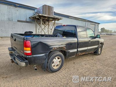 Trzecie zdjęcie samochodu z tyłu: 2002 GMC NEW SIERRA C1500 VIN:2GTEC19T421103896 - miniatura