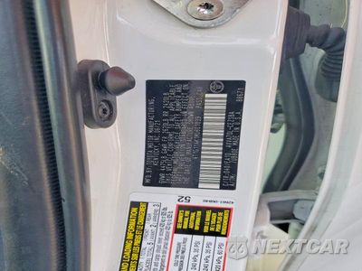 Zdjęcie 12 z 12 samochodu: 2021 TOYOTA CAMRY SE VIN:4T1G11AK1MU601039 - miniatura