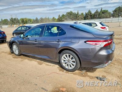 Drugie zdjęcie samochodu z przodu: 2019 TOYOTA CAMRY LE VIN:4T1B11HK1KU286174 - miniatura