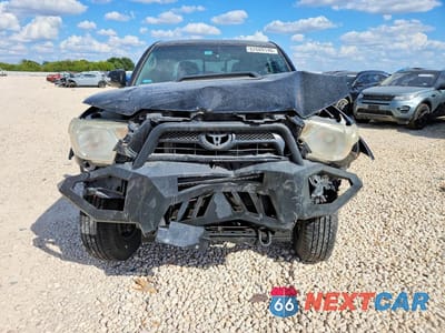 Piąte zdjęcie samochodu w środku: 2013 TOYOTA TACOMA DOUBLE CAB PRERUNNER VIN:5TFJU4GN0DX047396 - miniatura