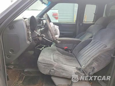 Zdjęcie 7 z 12 samochodu: 2001 CHEVROLET S TRUCK S10 VIN:1GCCS19W618115113 - miniatura