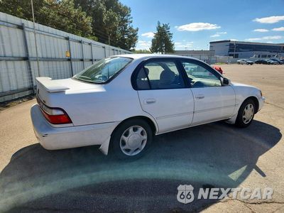 Trzecie zdjęcie samochodu z tyłu: 1997 TOYOTA COROLLA DX VIN:1NXBB02E9VZ652932 - miniatura