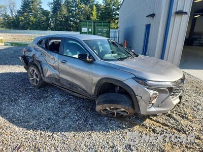 Czwarte zdjęcie samochodu z boku: 2024 CHEVROLET TRAX 1RS VIN:KL77LGE20RC184101 - miniatura