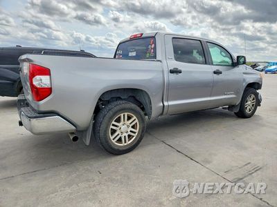 Trzecie zdjęcie samochodu z tyłu: 2015 TOYOTA TUNDRA CREWMAX SR5 VIN:5TFEM5F18FX090716 - miniatura