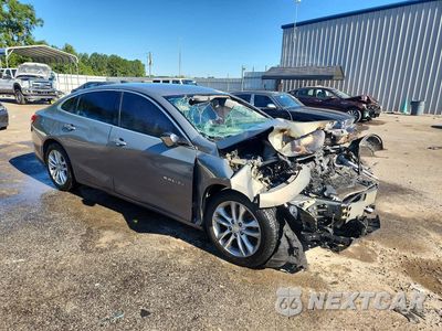 Czwarte zdjęcie samochodu z boku: 2017 CHEVROLET MALIBU LT VIN:1G1ZE5ST0HF216025 - miniatura