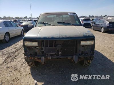 Piąte zdjęcie samochodu w środku: 1996 CHEVROLET GMT-400 C1500 VIN:2GCEC19RXT1227015 - miniatura