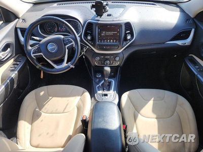 Zdjęcie 8 z 13 samochodu: 2015 JEEP CHEROKEE LATITUDE VIN:1C4PJMCS5FW641828 - miniatura