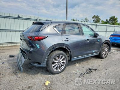 Trzecie zdjęcie samochodu z tyłu: 2020 MAZDA CX-5 GRAND TOURING VIN:JM3KFADM1L0733227 - miniatura