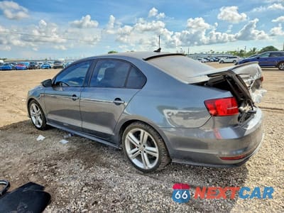 Drugie zdjęcie samochodu z przodu: 2017 VOLKSWAGEN JETTA GLI VIN:3VW5T7AJ1HM211808 - miniatura