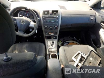 Zdjęcie 8 z 12 samochodu: 2011 TOYOTA COROLLA S VIN:2T1BU4EEXBC642792 - miniatura