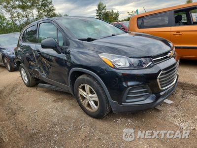 Czwarte zdjęcie samochodu z boku: 2019 CHEVROLET TRAX LS VIN:3GNCJKSB7KL278363 - miniatura
