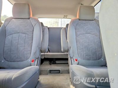 Zdjęcie 10 z 13 samochodu: 2015 BUICK ENCLAVE VIN:5GAKRAKD8FJ360920 - miniatura