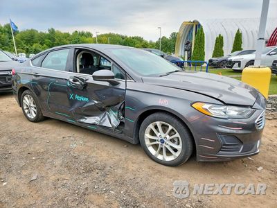 Czwarte zdjęcie samochodu z boku: 2019 FORD FUSION SE VIN:3FA6P0LU9KR188174 - miniatura