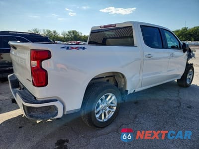 Trzecie zdjęcie samochodu z tyłu: 2026 CHEVROLET SILVERADO K1500 RST VIN:1GCUKEED8TZ216683 - miniatura
