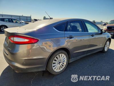 Trzecie zdjęcie samochodu z tyłu: 2014 FORD FUSION S HYBRID VIN:3FA6P0UU7ER316558 - miniatura