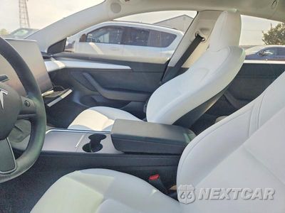 Zdjęcie 7 z 12 samochodu: 2023 TESLA MODEL 3 VIN:5YJ3E1EA8PF552377 - miniatura