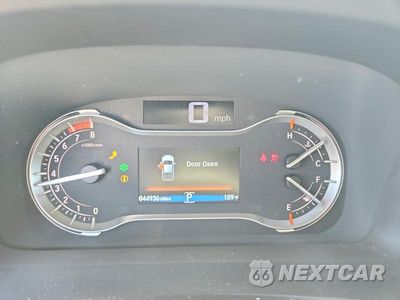 Zdjęcie 9 z 12 samochodu: 2017 HONDA RIDGELINE RTL VIN:5FPYK3F77HB019135 - miniatura