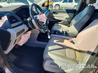 Zdjęcie 7 z 13 samochodu: 2018 HONDA ODYSSEY EXL VIN:5FNRL6H72JB026363 - miniatura