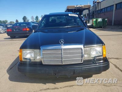 Piąte zdjęcie samochodu w środku: 1989 MERCEDES-BENZ 300 CE VIN:WDBEA50D6KB004417 - miniatura