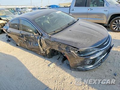 Czwarte zdjęcie samochodu z boku: 2015 CHRYSLER 200 C VIN:1C3CCCCG0FN661235 - miniatura
