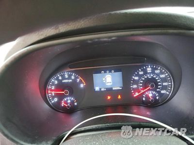 Zdjęcie 9 z 12 samochodu: 2020 KIA SOUL LX VIN:KNDJ23AU1L7062620 - miniatura