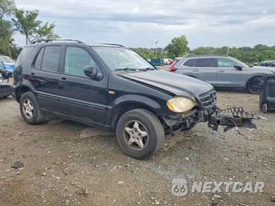 Czwarte zdjęcie samochodu z boku: 2000 MERCEDES-BENZ ML 320 VIN:4JGAB54E2YA173179 - miniatura