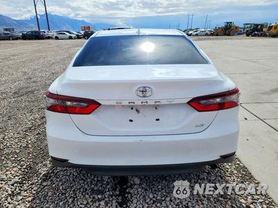 Zdjęcie 6 z 12 samochodu: 2022 TOYOTA CAMRY LE VIN:4T1C11AK8NU684730 - miniatura