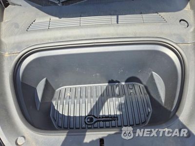 Zdjęcie 11 z 12 samochodu: 2024 TESLA MODEL Y VIN:7SAYGDEE3RA224579 - miniatura