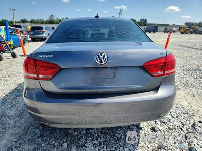 Zdjęcie 6 z 12 samochodu: 2014 VOLKSWAGEN PASSAT SE VIN:1VWBP7A36EC004658 - miniatura