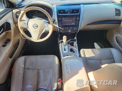 Zdjęcie 8 z 12 samochodu: 2015 NISSAN ALTIMA 2.5 SL VIN:1N4AL3APXFN907378 - miniatura