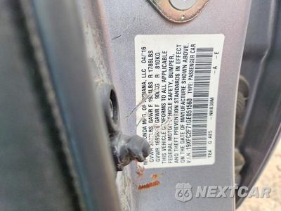Zdjęcie 12 z 12 samochodu: 2016 HONDA CIVIC EX VIN:19XFC2F71GE051560 - miniatura