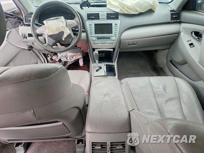 Zdjęcie 8 z 12 samochodu: 2007 TOYOTA CAMRY HYBRID VIN:JTNBB46K773043886 - miniatura
