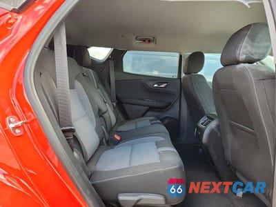 Zdjęcie 11 z 13 samochodu: 2026 CHEVROLET BLAZER 2LT VIN:3GNKBCR42TS174960 - miniatura