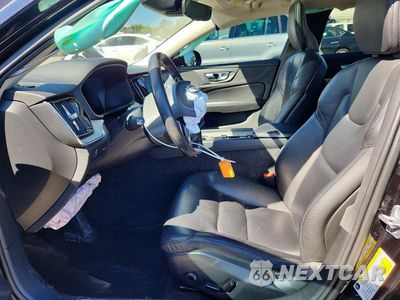 Zdjęcie 7 z 13 samochodu: 2021 VOLVO V60 CROSS COUNTRY T5 MOMENTUM VIN:YV4102WK3M1066029 - miniatura
