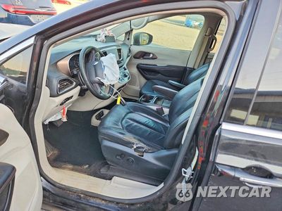 Zdjęcie 7 z 13 samochodu: 2017 CHRYSLER PACIFICA TOURING L VIN:2C4RC1BG0HR704652 - miniatura