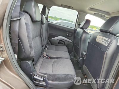Zdjęcie 11 z 13 samochodu: 2012 MITSUBISHI OUTLANDER SE VIN:JA4AS3AW4CU003851 - miniatura