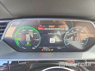 Zdjęcie 9 z 14 samochodu: 2019 AUDI E-TRON PRESTIGE VIN:WA1VAAGE9KB015883 - miniatura