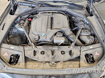 Zdjęcie 11 z 12 samochodu: 2013 BMW 535 XI VIN:WBAFU7C59DDU66648 - miniatura