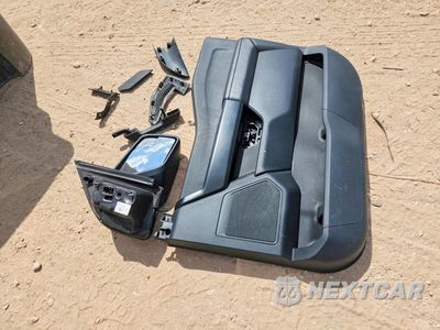 Zdjęcie 12 z 13 samochodu: 2014 MERCEDES-BENZ CLS 550 4MATIC VIN:WDDLJ9BB4EA111803 - miniatura
