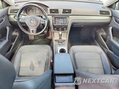 Zdjęcie 8 z 12 samochodu: 2014 VOLKSWAGEN PASSAT SE VIN:1VWBN7A32EC049053 - miniatura