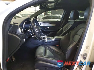 Zdjęcie 7 z 13 samochodu: 2021 MERCEDES-BENZ GLC COUPE 300 4MATIC VIN:W1N0J8EB3MF923557 - miniatura
