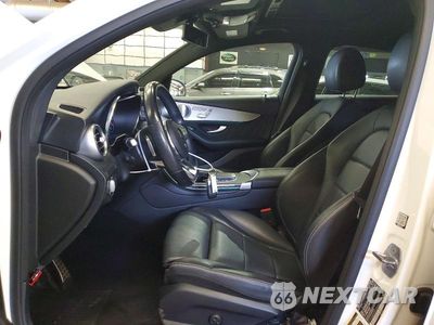Zdjęcie 7 z 13 samochodu: 2021 MERCEDES-BENZ GLC COUPE 300 4MATIC VIN:W1N0J8EB3MF923557 - miniatura