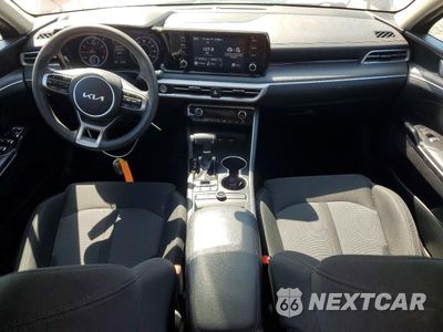 Zdjęcie 8 z 12 samochodu: 2022 KIA K5 LXS VIN:5XXG14J22NG105194 - miniatura