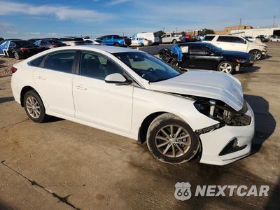 Czwarte zdjęcie samochodu z boku: 2019 HYUNDAI SONATA SE VIN:5NPE24AF8KH807494 - miniatura
