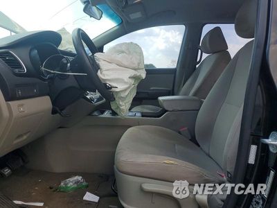 Zdjęcie 7 z 13 samochodu: 2016 KIA SEDONA L VIN:KNDMA5C10G6120422 - miniatura