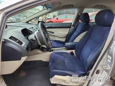 Zdjęcie 7 z 12 samochodu: 2008 HONDA CIVIC HYBRID VIN:JHMFA36218S031046 - miniatura