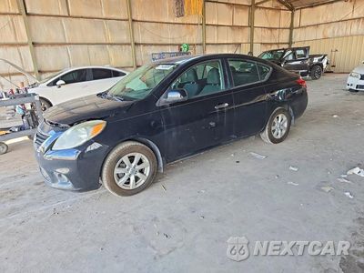 2013 NISSAN VERSA 1.6 S 3N1CN7AP0DL851472 - główne zdjęcie licytacji z USA - miniatura
