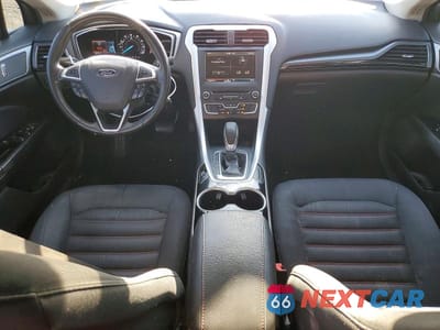 Zdjęcie 8 z 12 samochodu: 2016 FORD FUSION SE VIN:3FA6P0T96GR290633 - miniatura